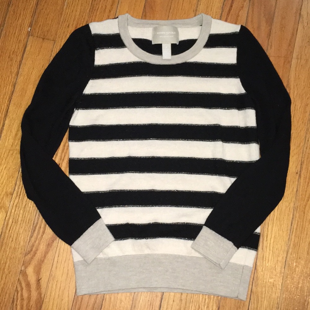 Banana Republic Striped Sweater M